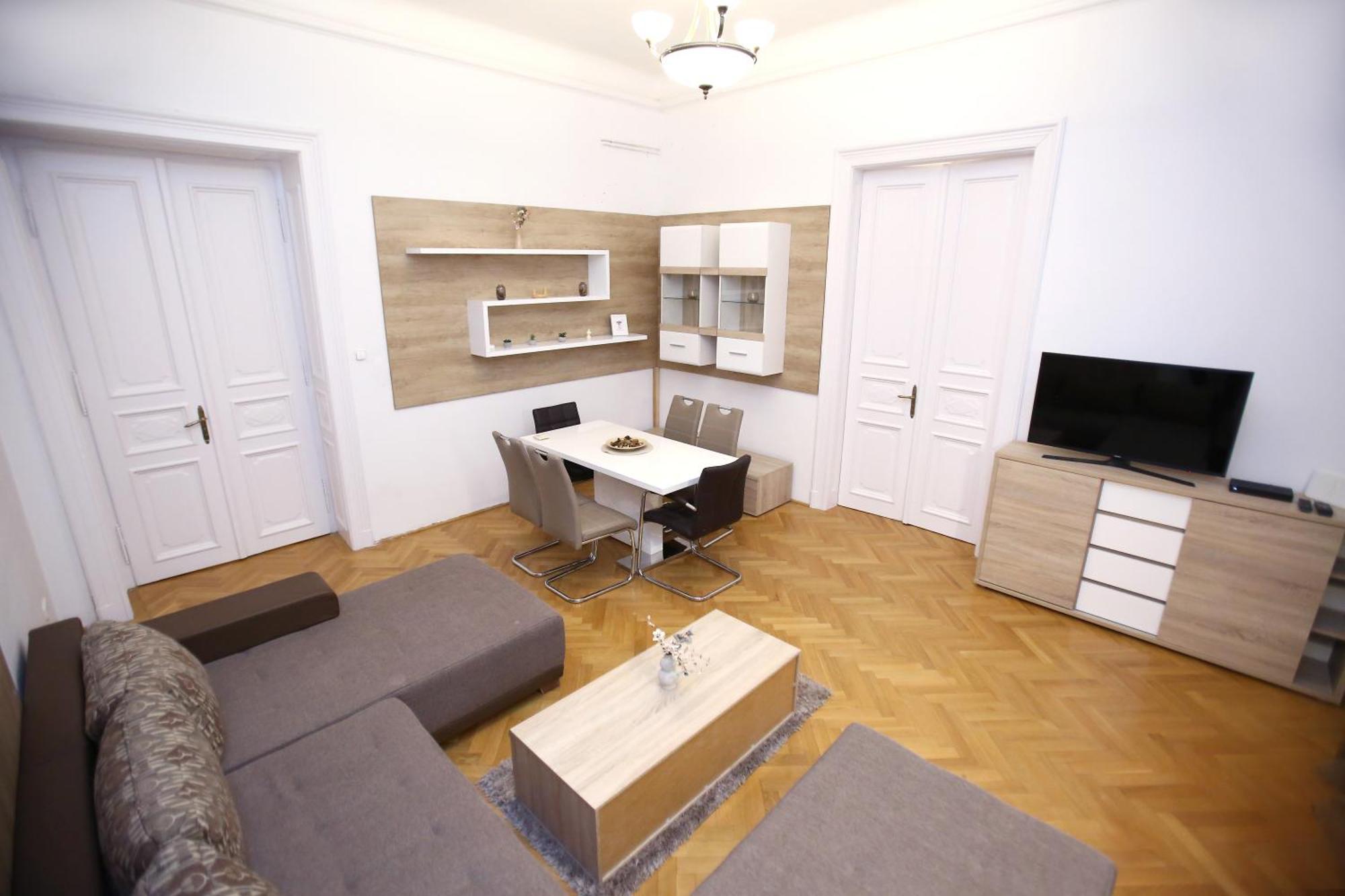 Venus Apartments - Opera IV Budapest Bagian luar foto
