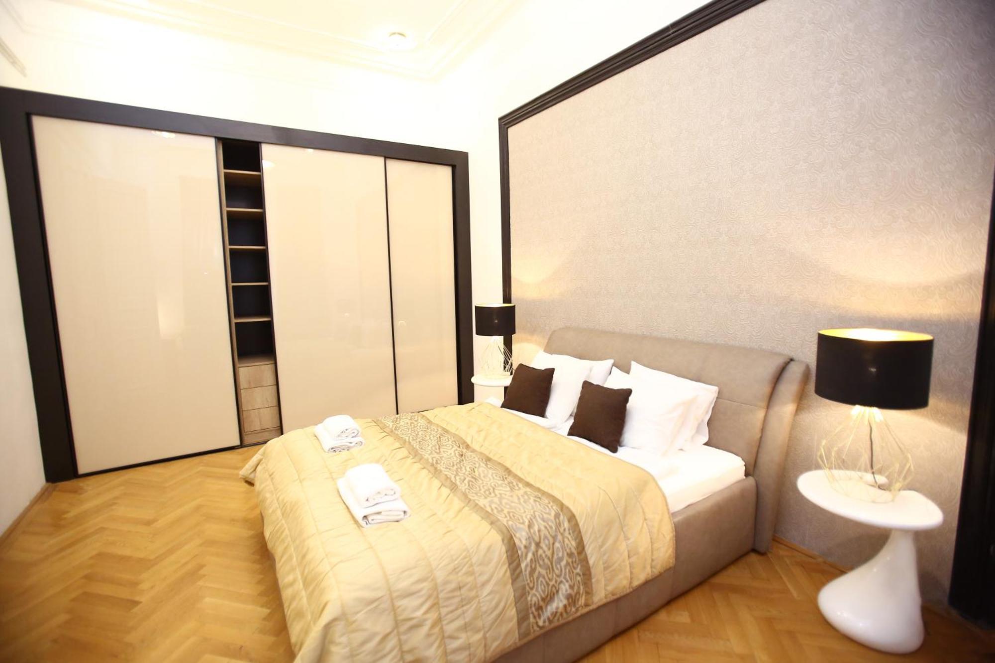 Venus Apartments - Opera IV Budapest Bagian luar foto